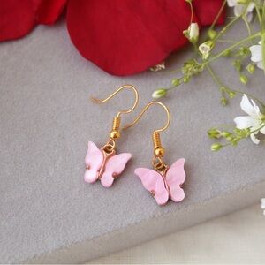 Pink Butterfly 🦋 Earrings